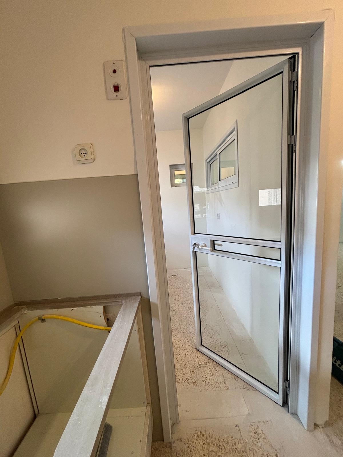 דלתות בעיצוב אישי מאלומיניום